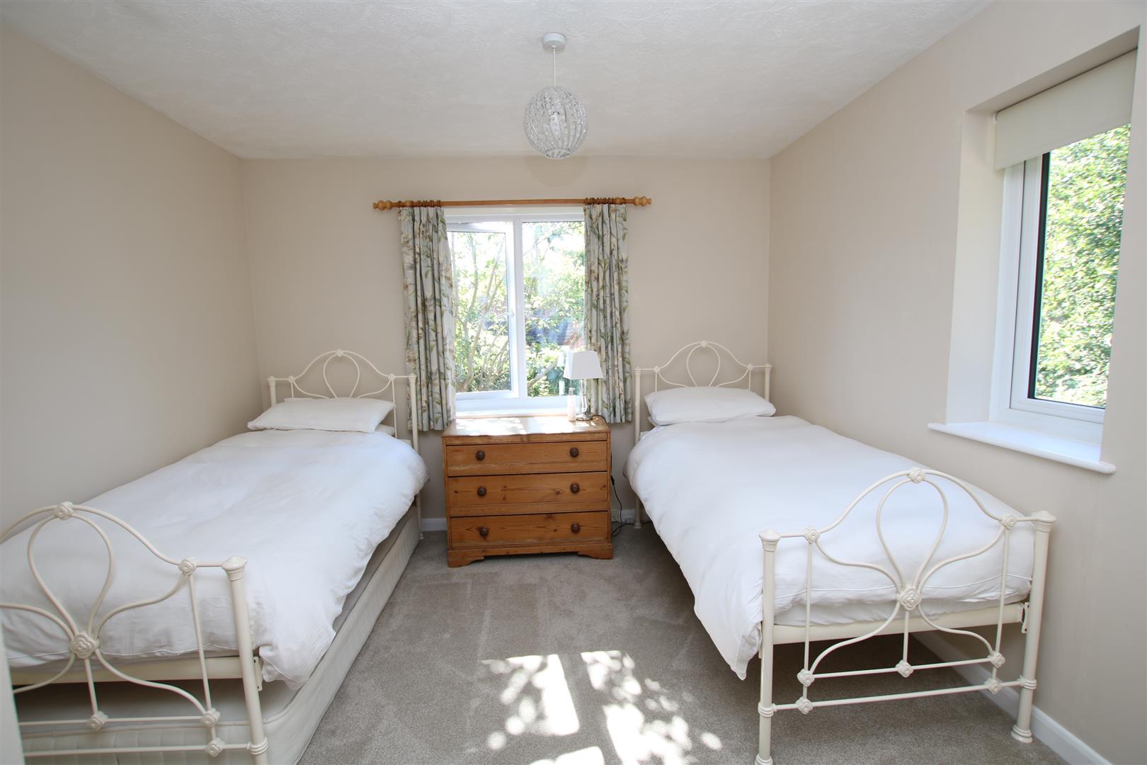Wordsworth Place, Horsham